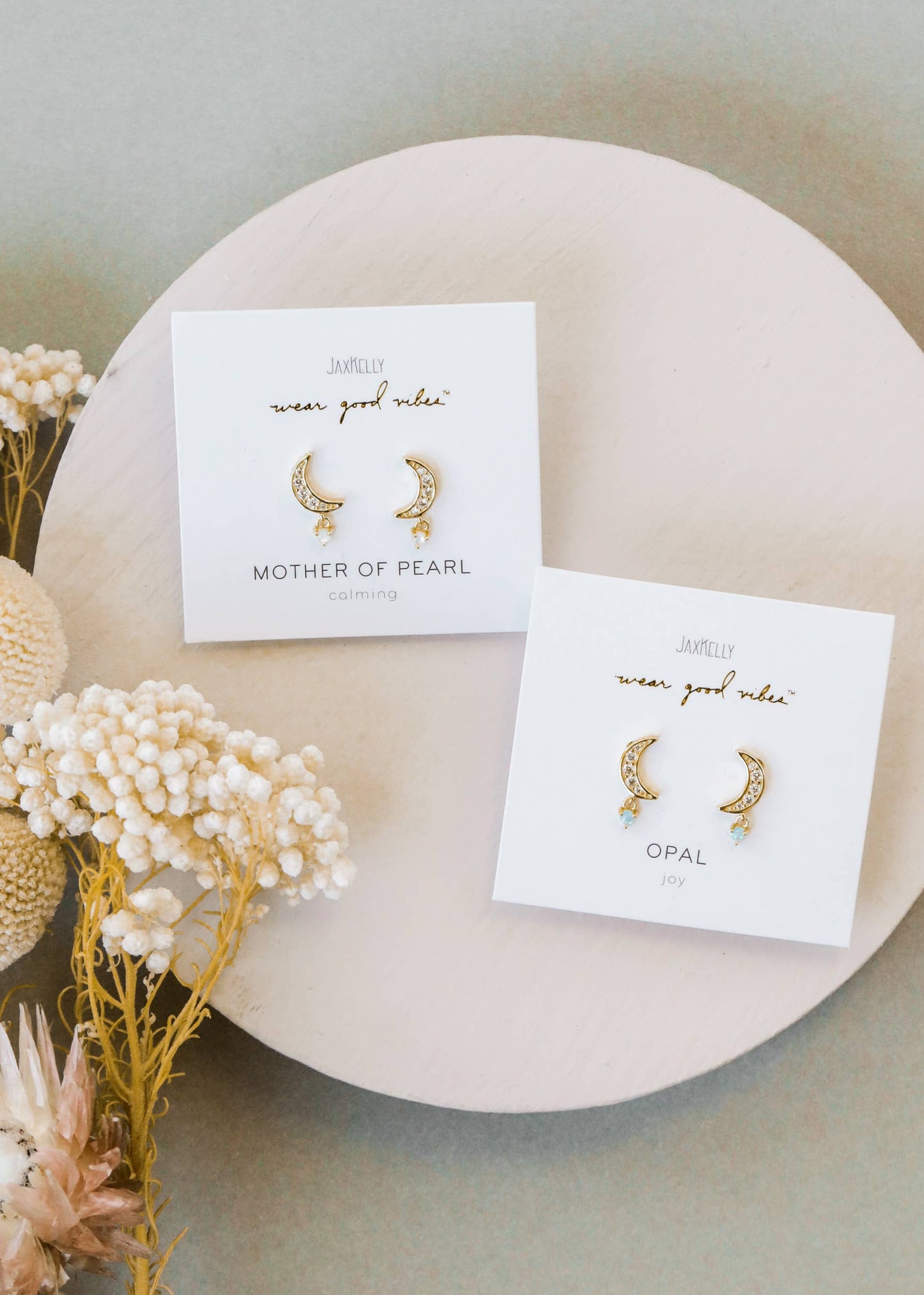 Moon Drop - Mother of Pearl - Gold Earrings