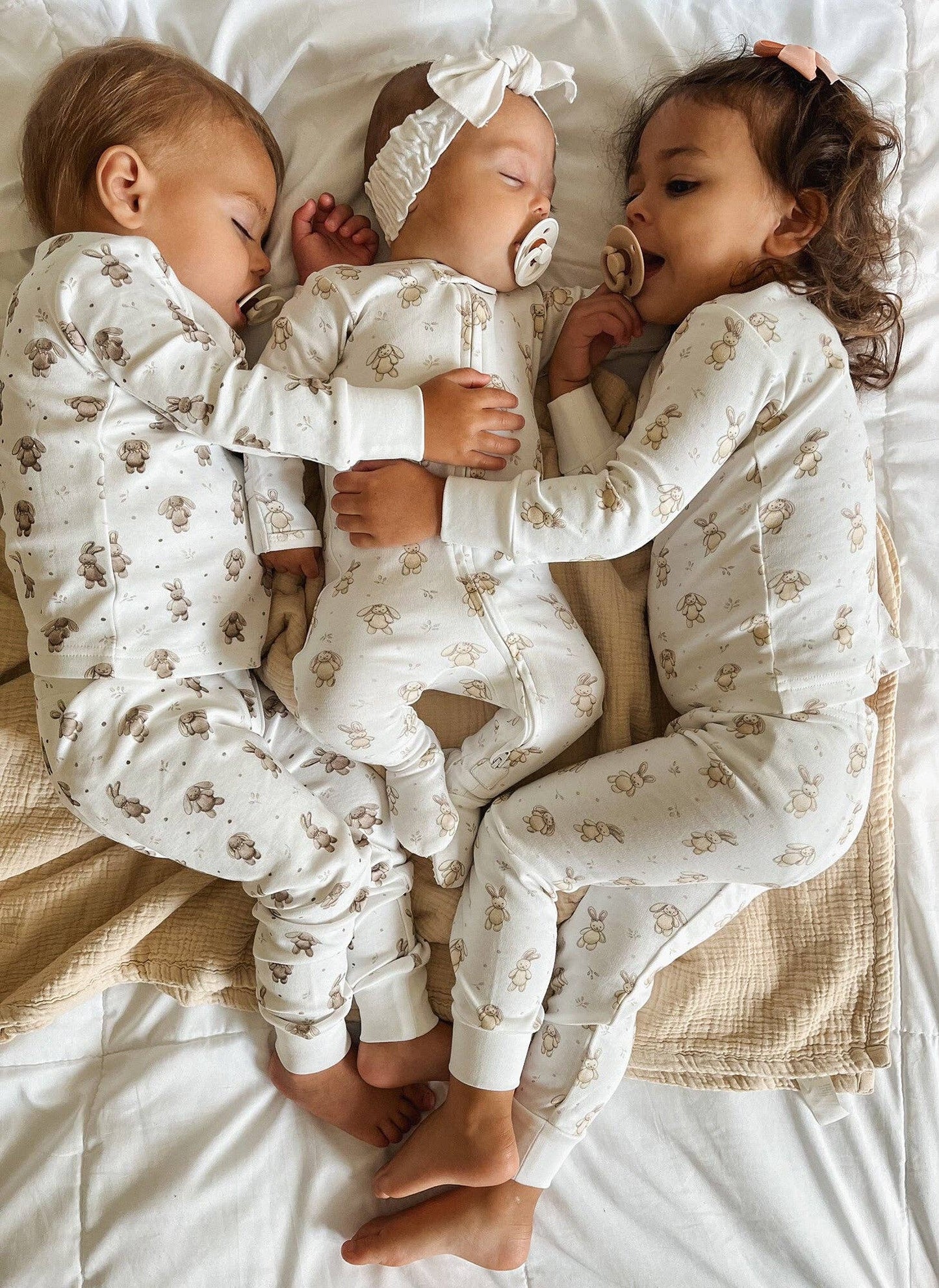 Kids' Organic L/Sleeve PJ Set in Bunny Biscuit