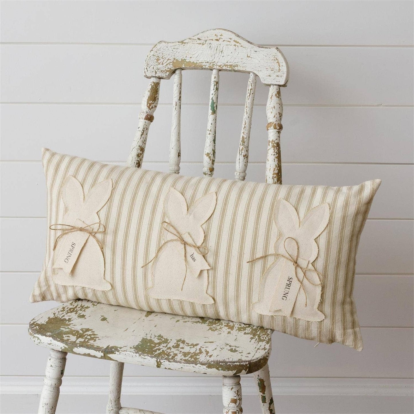 Pillow - Bunnies, Spring Has Sprung (PC)