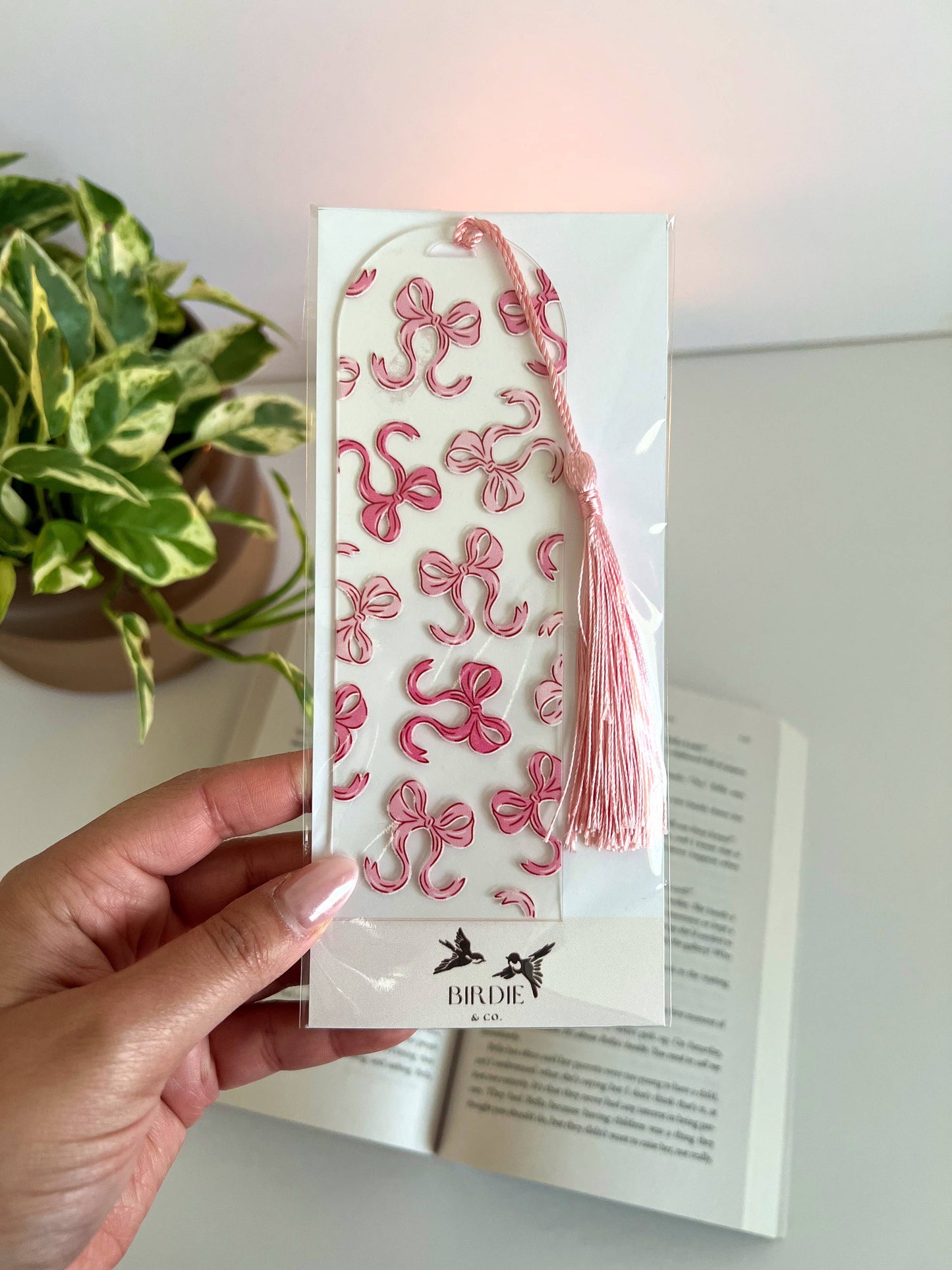 Pink Bow Bookmark