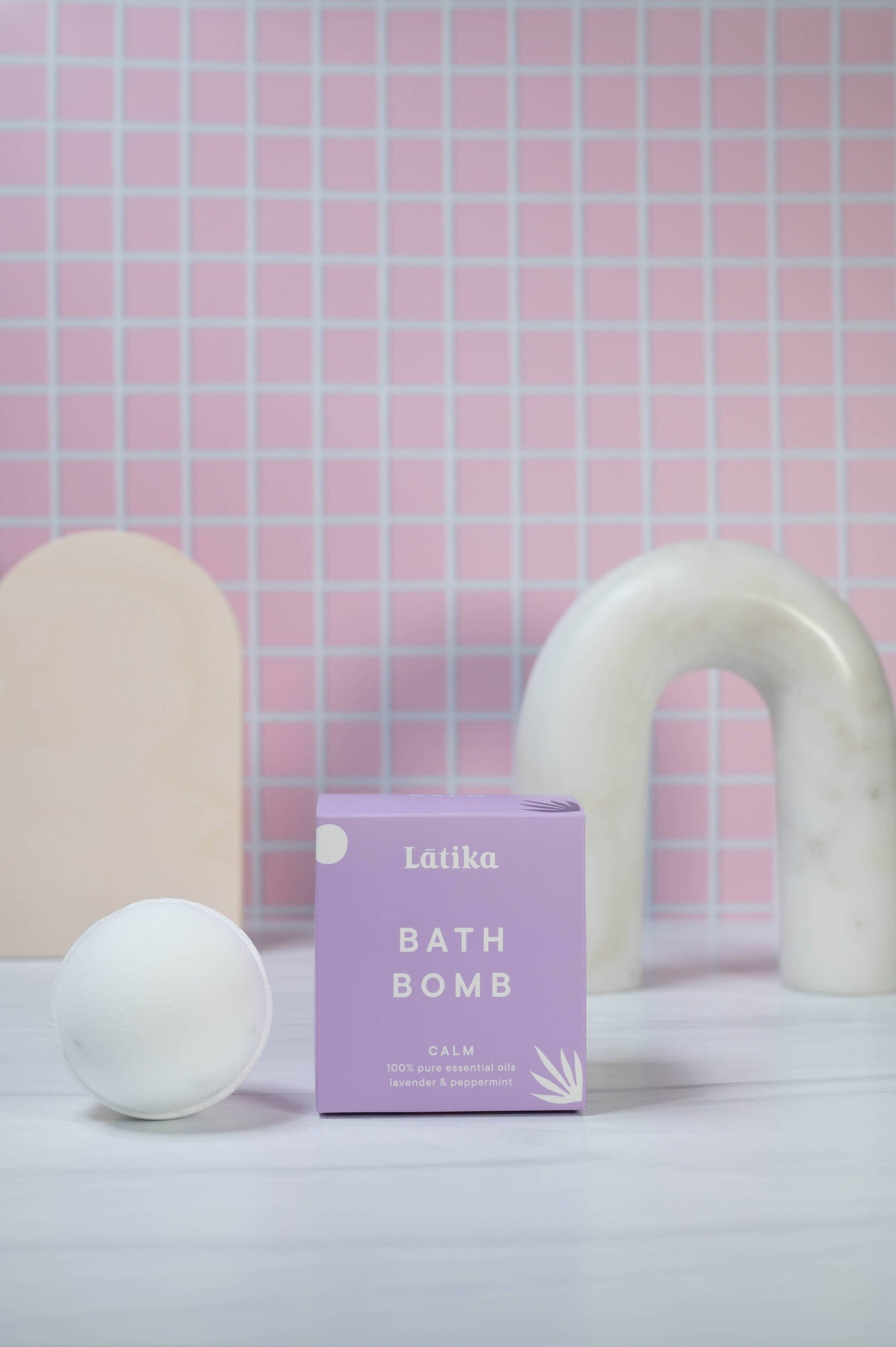Lavender Essential Oil Bath Bomb - Calm