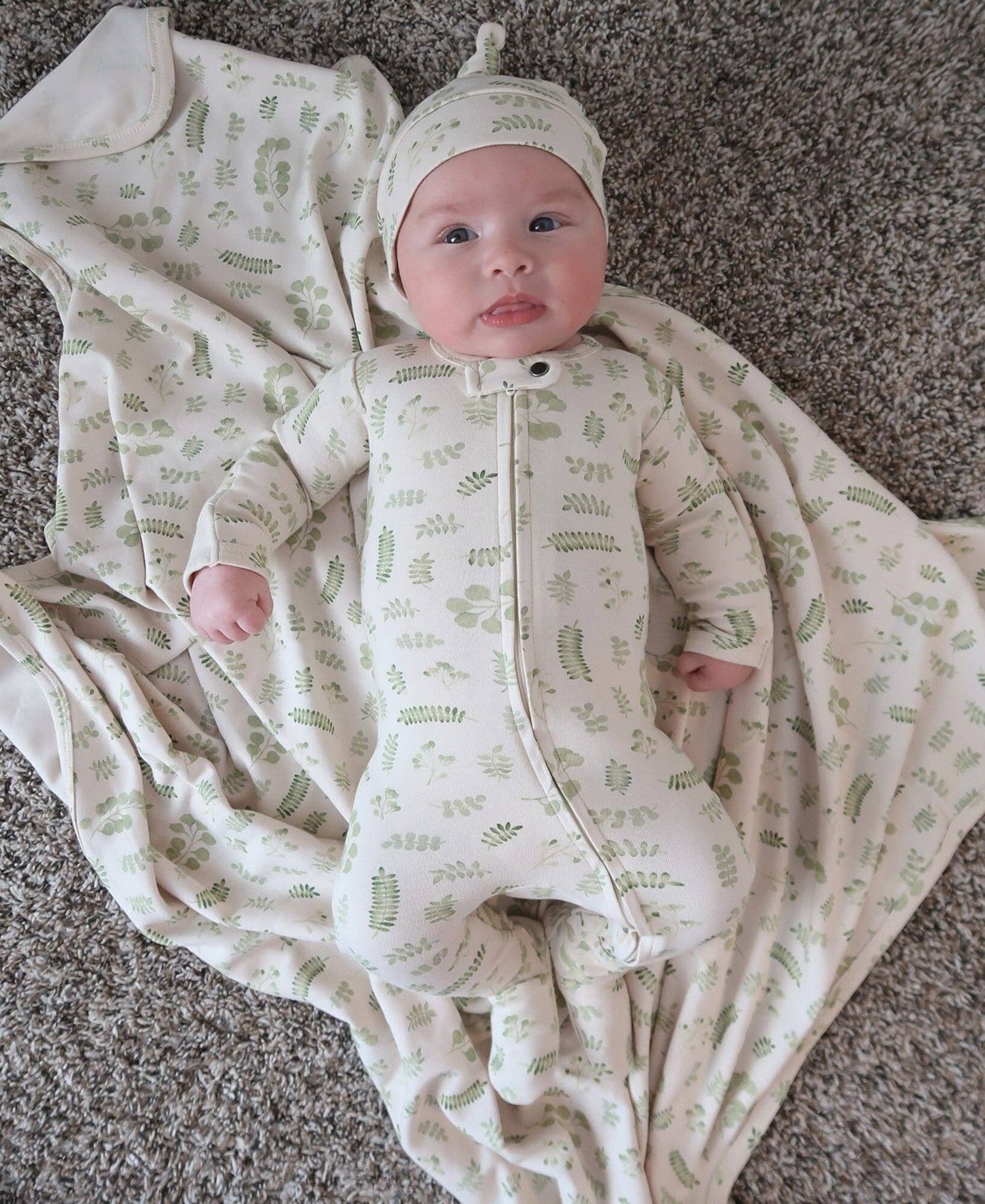 Organic 2-Way Zipper Footie in Stone Botanica