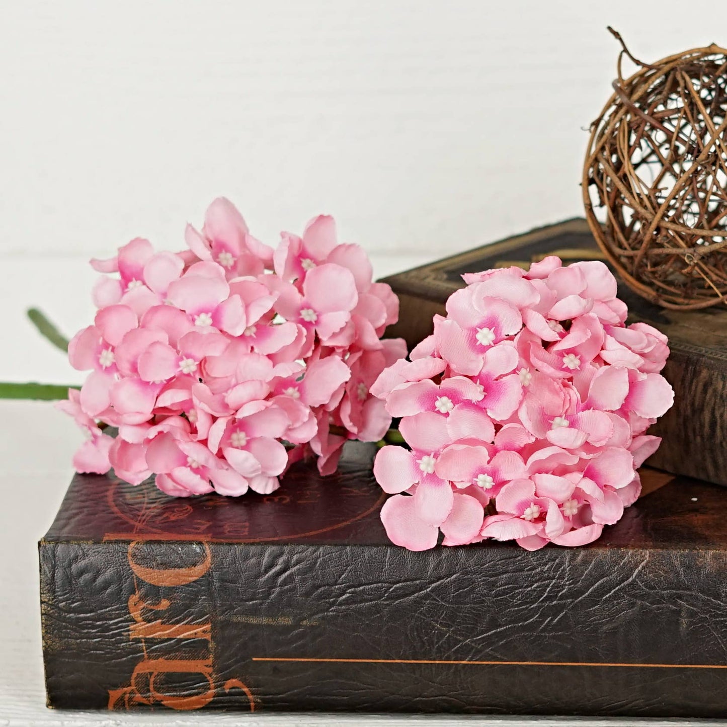 35331- 13inLx5inD English Hydrangea Stem-Hot Pink
