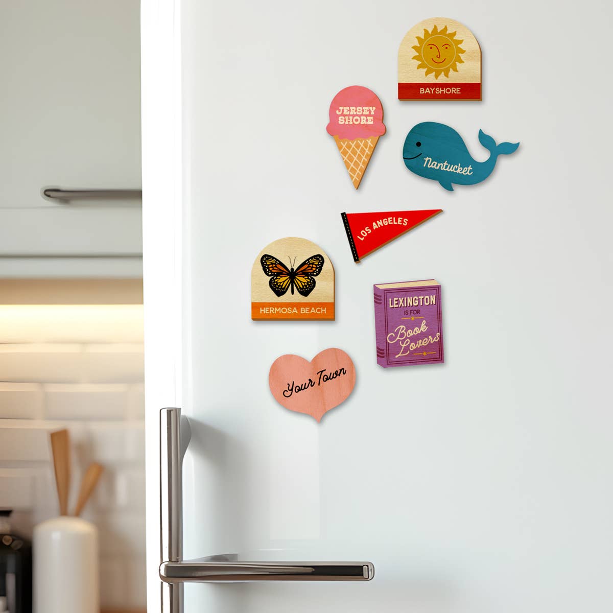 Pennant Wood Magnet Die Cut Shape | City State name drop