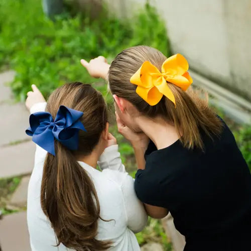 Giant (7 in.) Classic Grosgrain Bow by Color