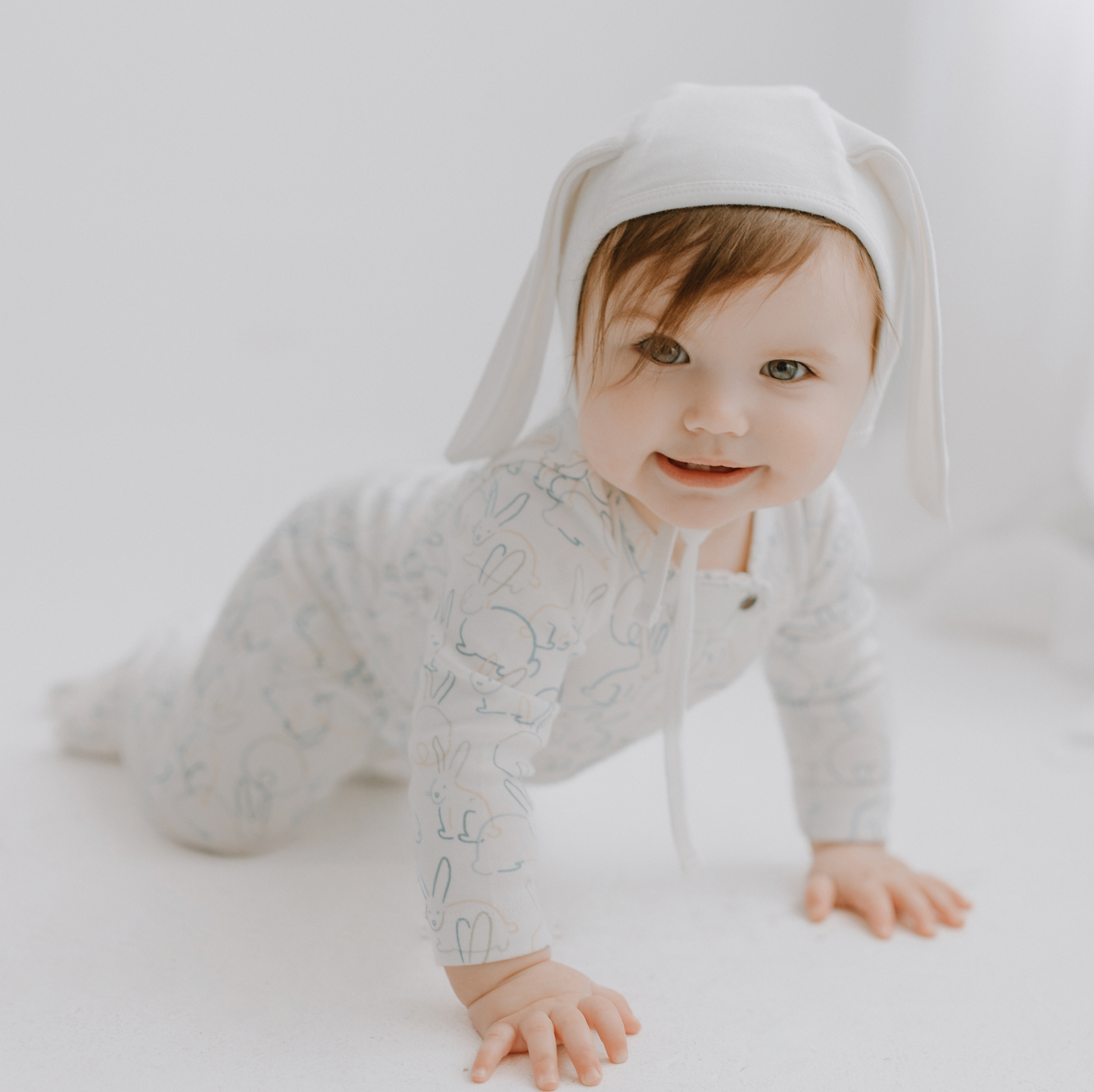 Baby organic footie | bunnies