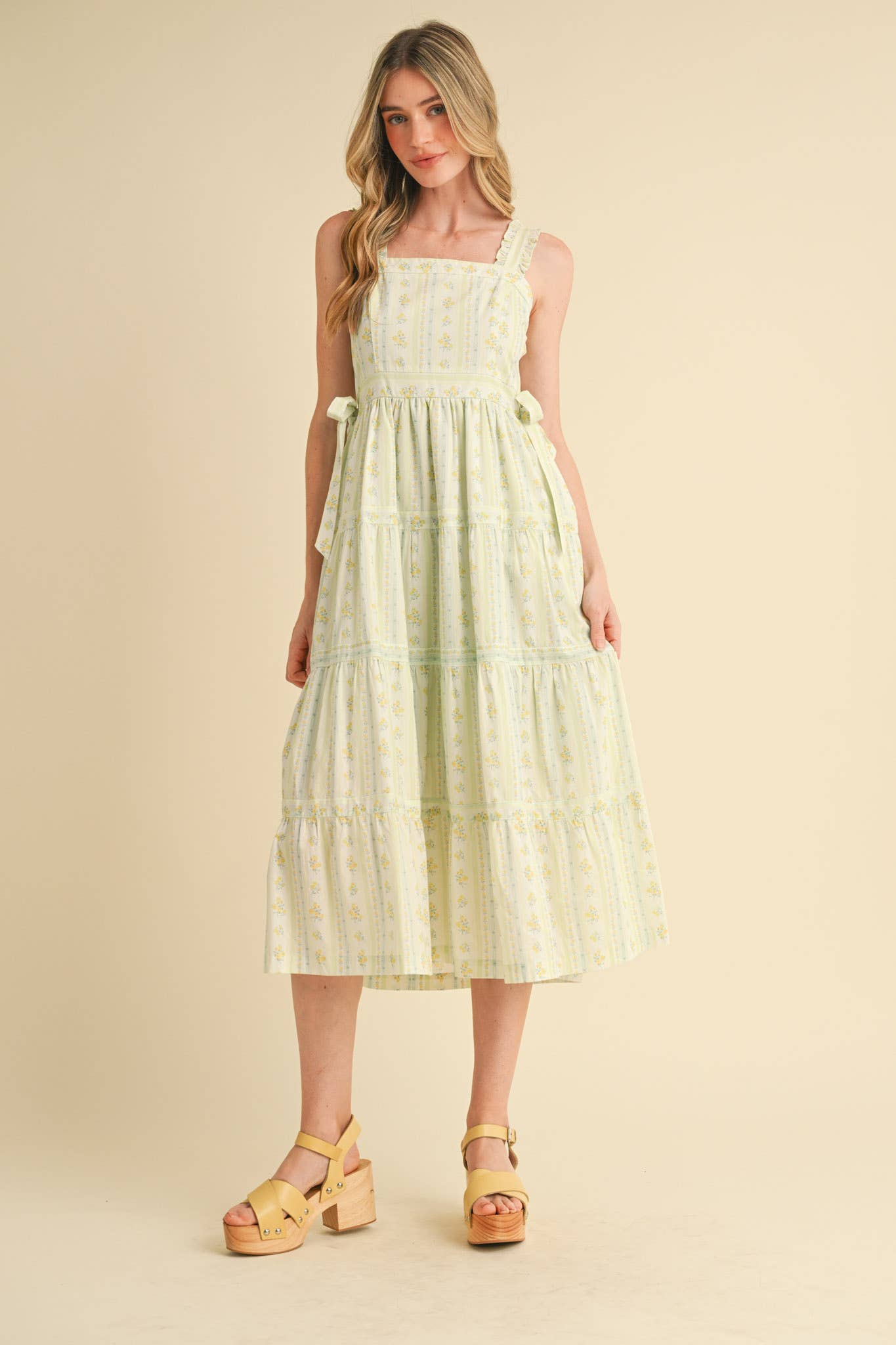 RUFFLED STRAP FLORAL MIDI DRESS WITH SIDE TYING BOWS MDR3586