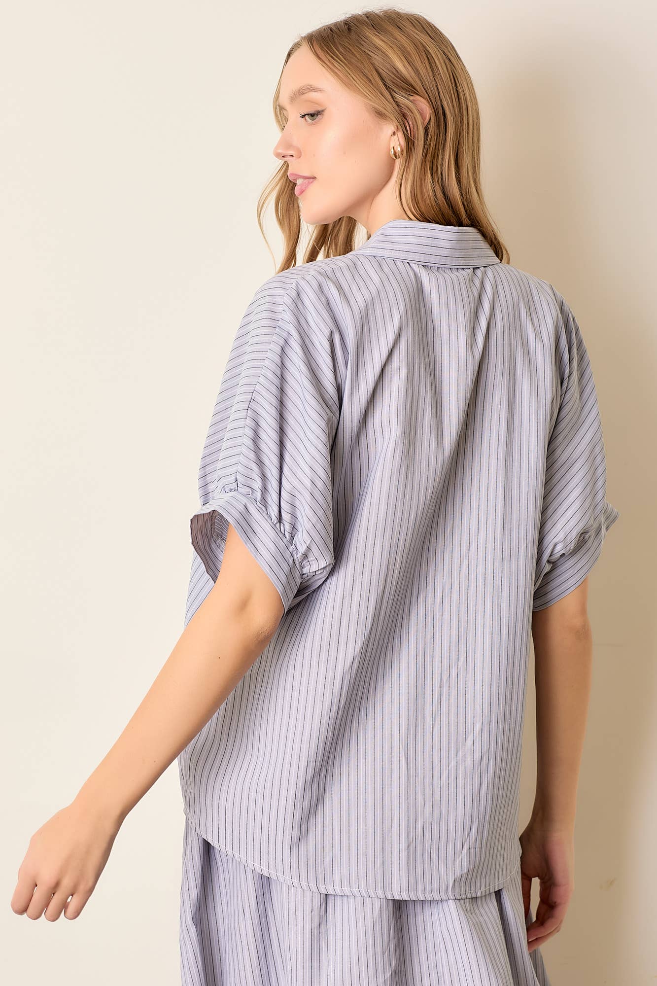 STRIPE BUTTON UP SHIRT