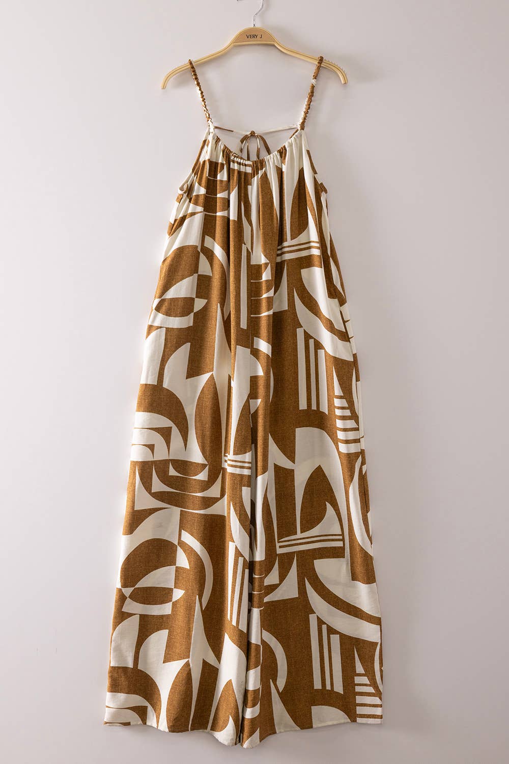 NP71117-Sleeveless Oversized Woven Print Jumpsuit