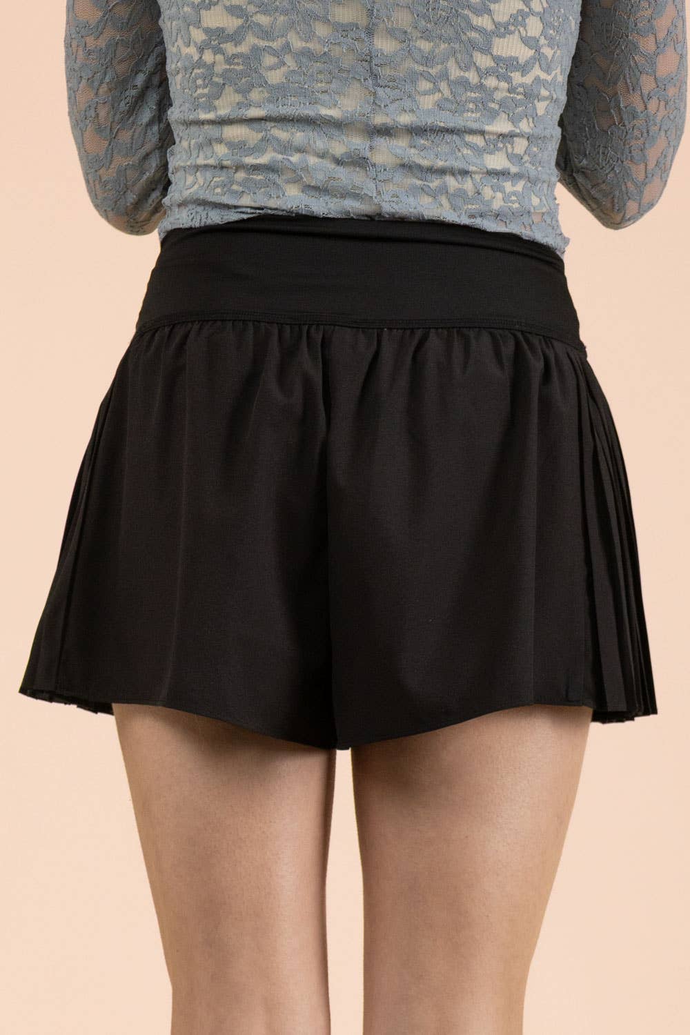 NP70970-Side Pleated Detail Activewear Shorts