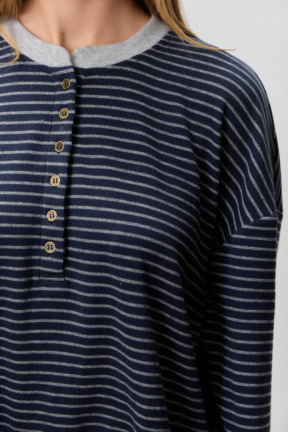 STRIPED CONTRAST HEM LONG SLEEVE TOP