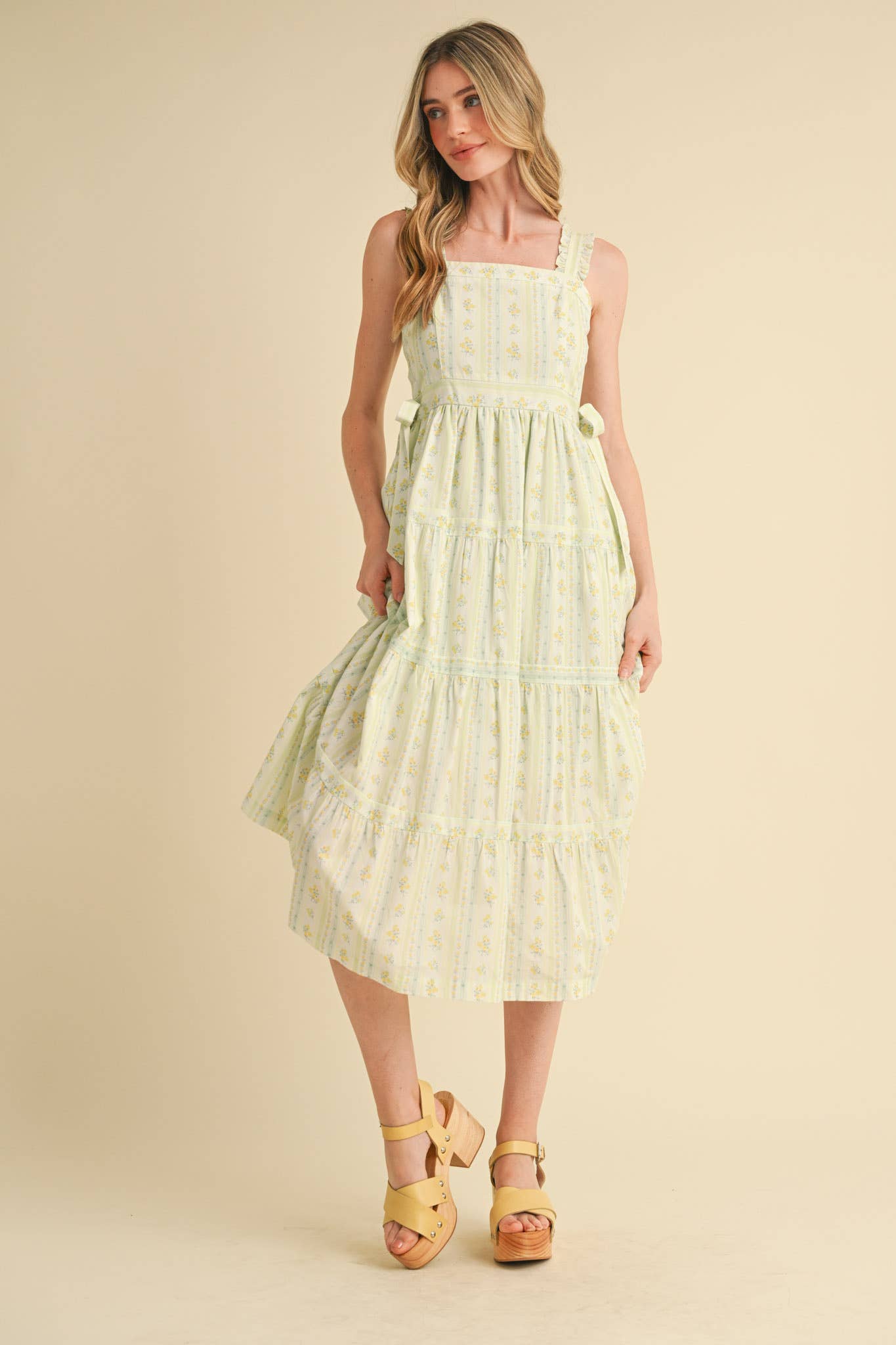 RUFFLED STRAP FLORAL MIDI DRESS WITH SIDE TYING BOWS MDR3586
