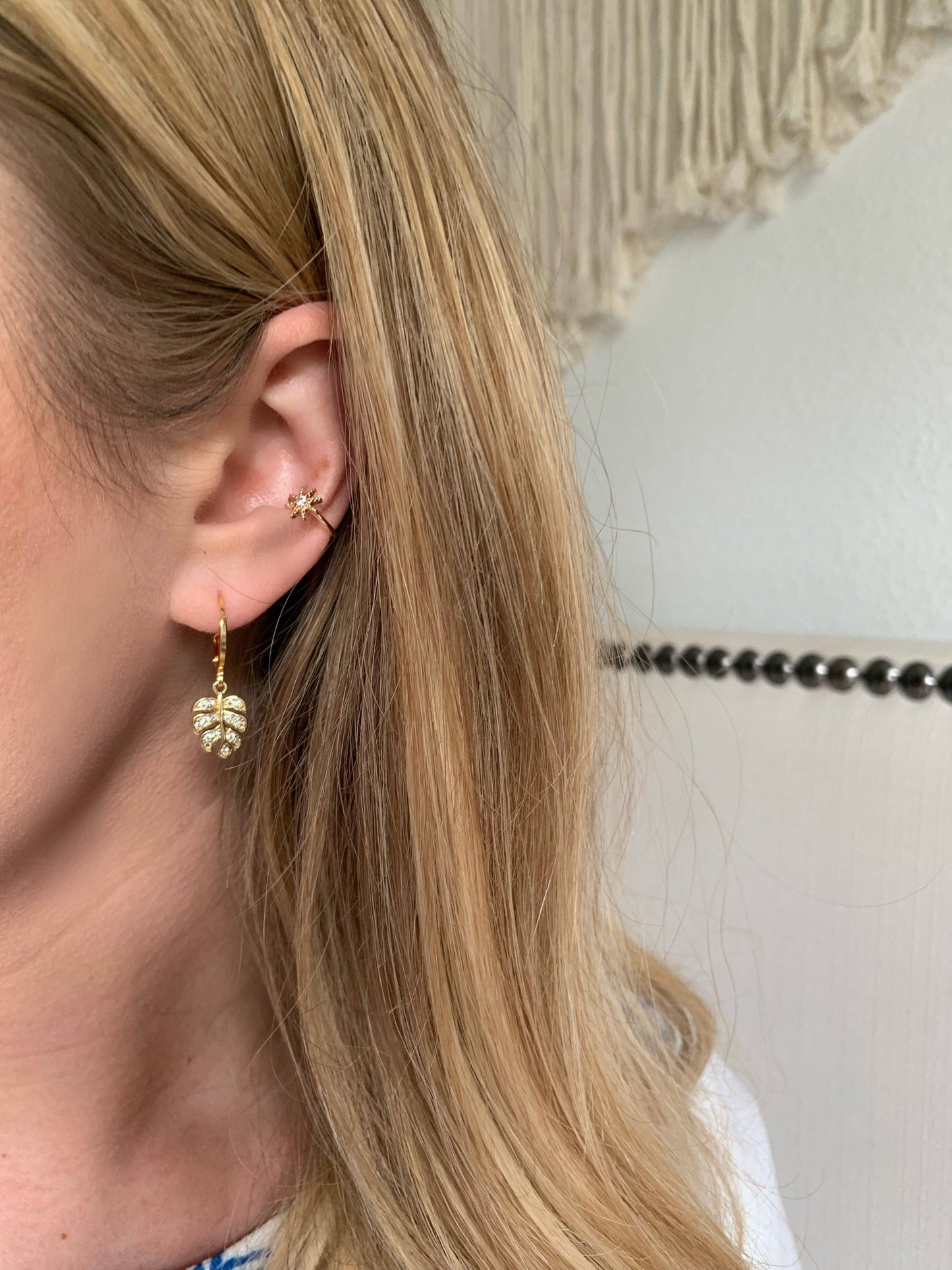 MONSTERA LEAF HUGGIE HOOPS | gold | tropical beach jewelry