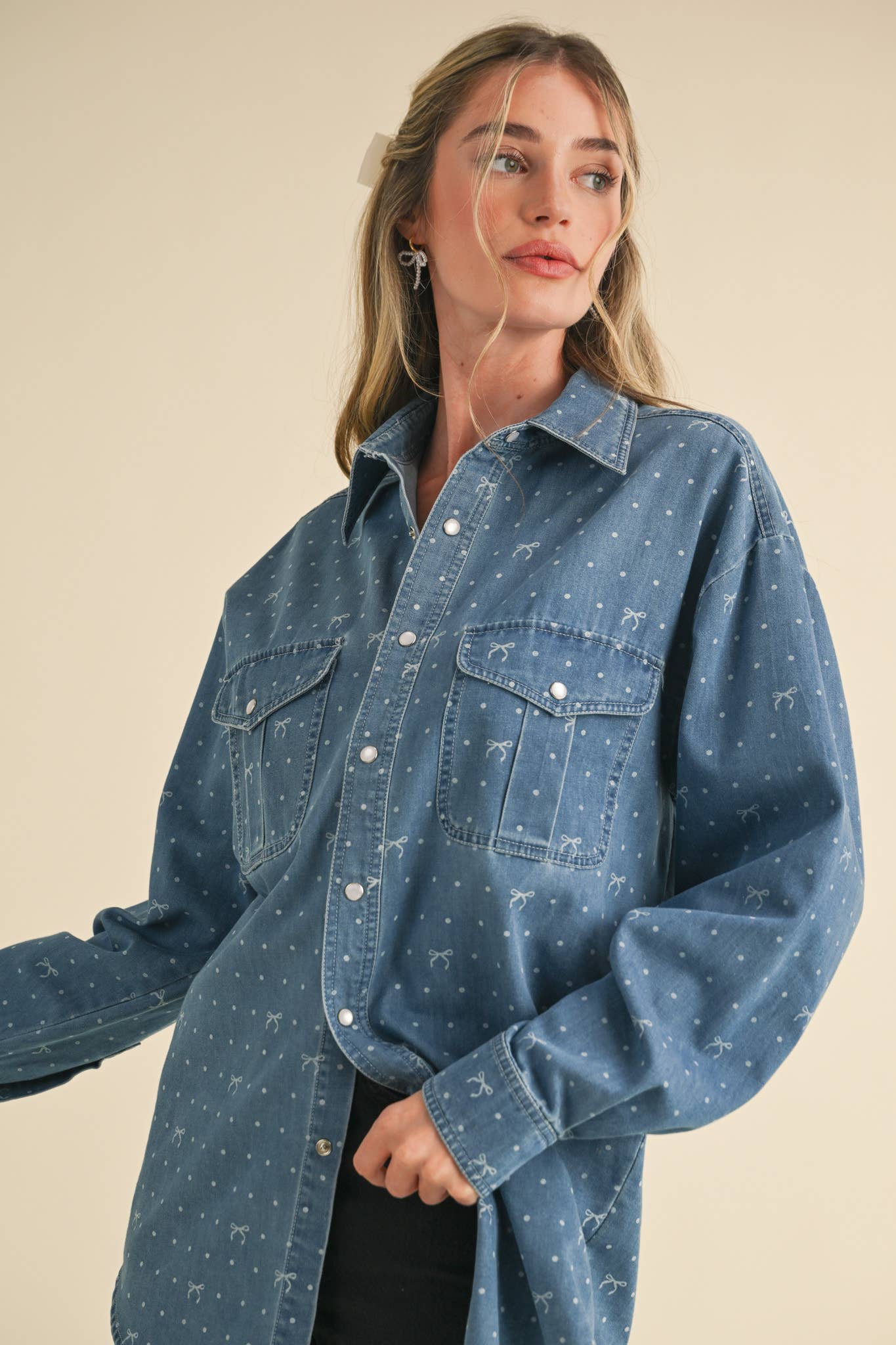 BOW PRINT OVERSIZED DENIM BUTTON DOWN TOP MTP3458
