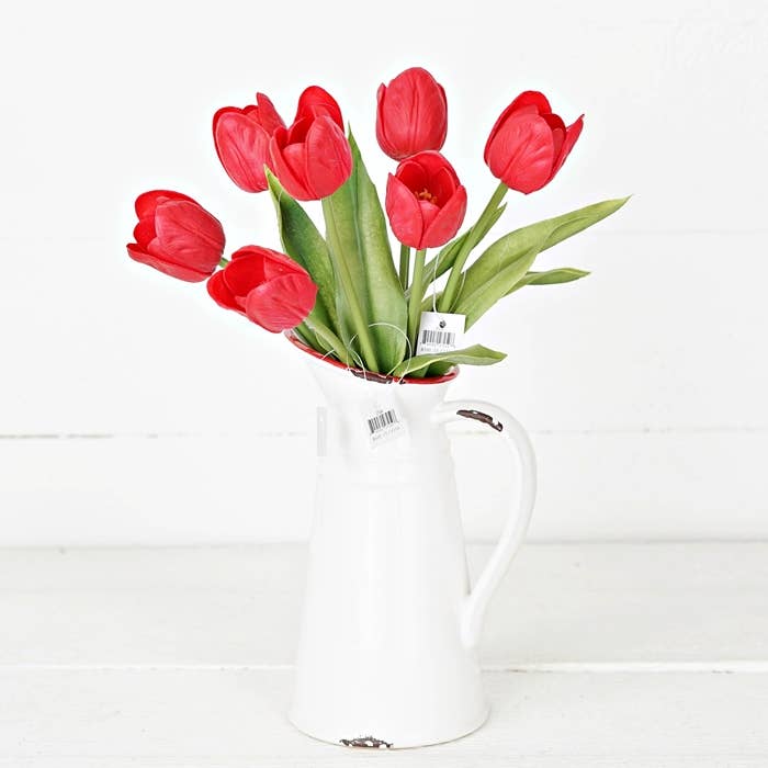 14in real touch Tulip Bud w. Leave-Red