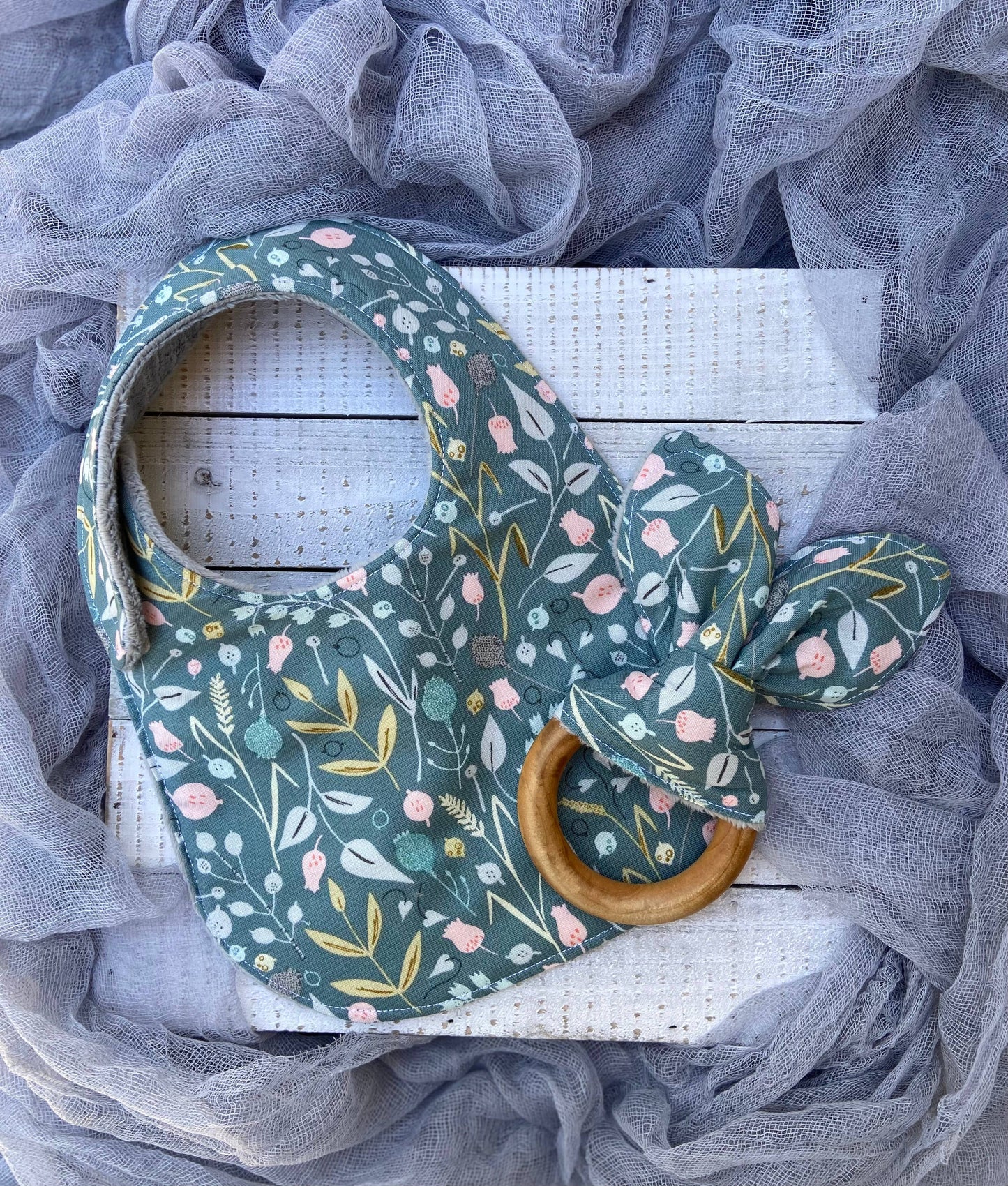 Ditzy Floral Bib
