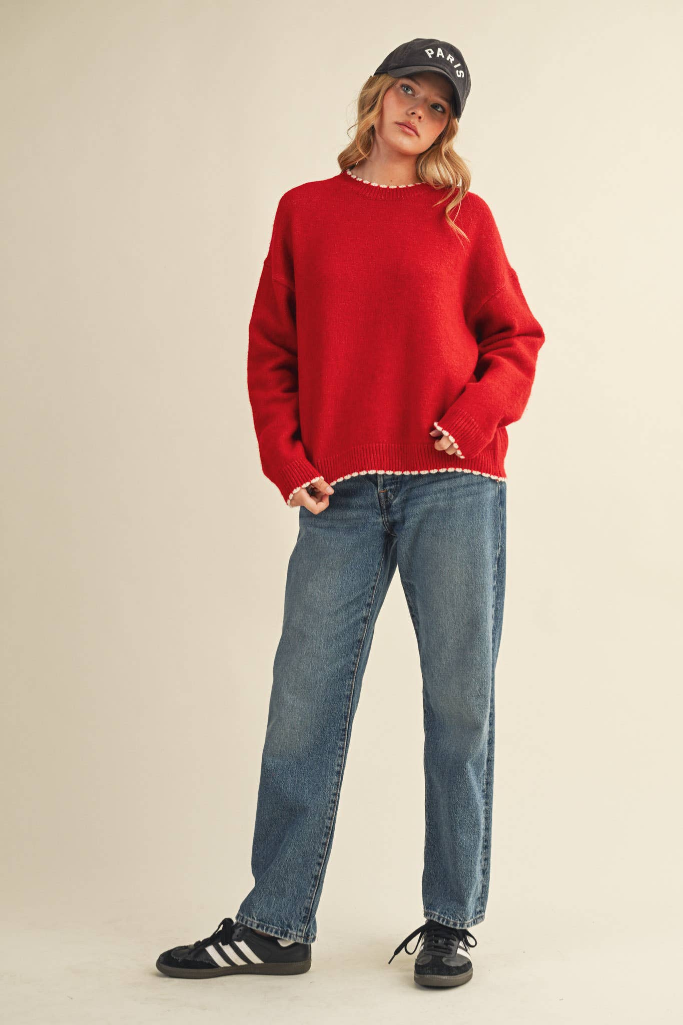 CONTRAST KNIT SCALLOPED EDGE SWEATER
