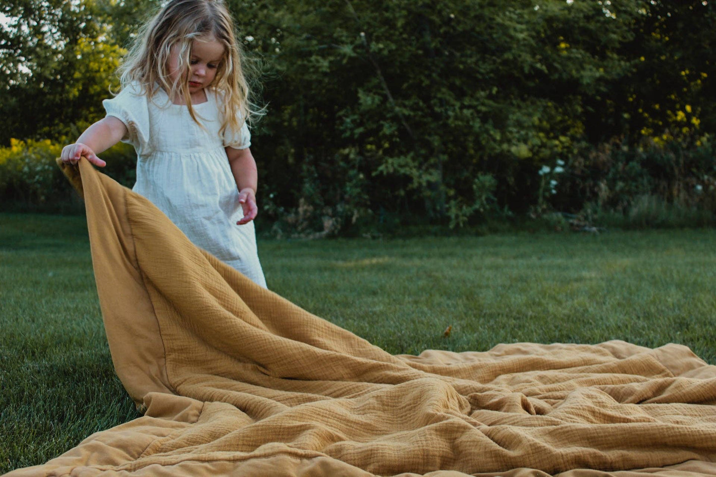The Cozy – Ultra-Soft Organic Throw Blanket