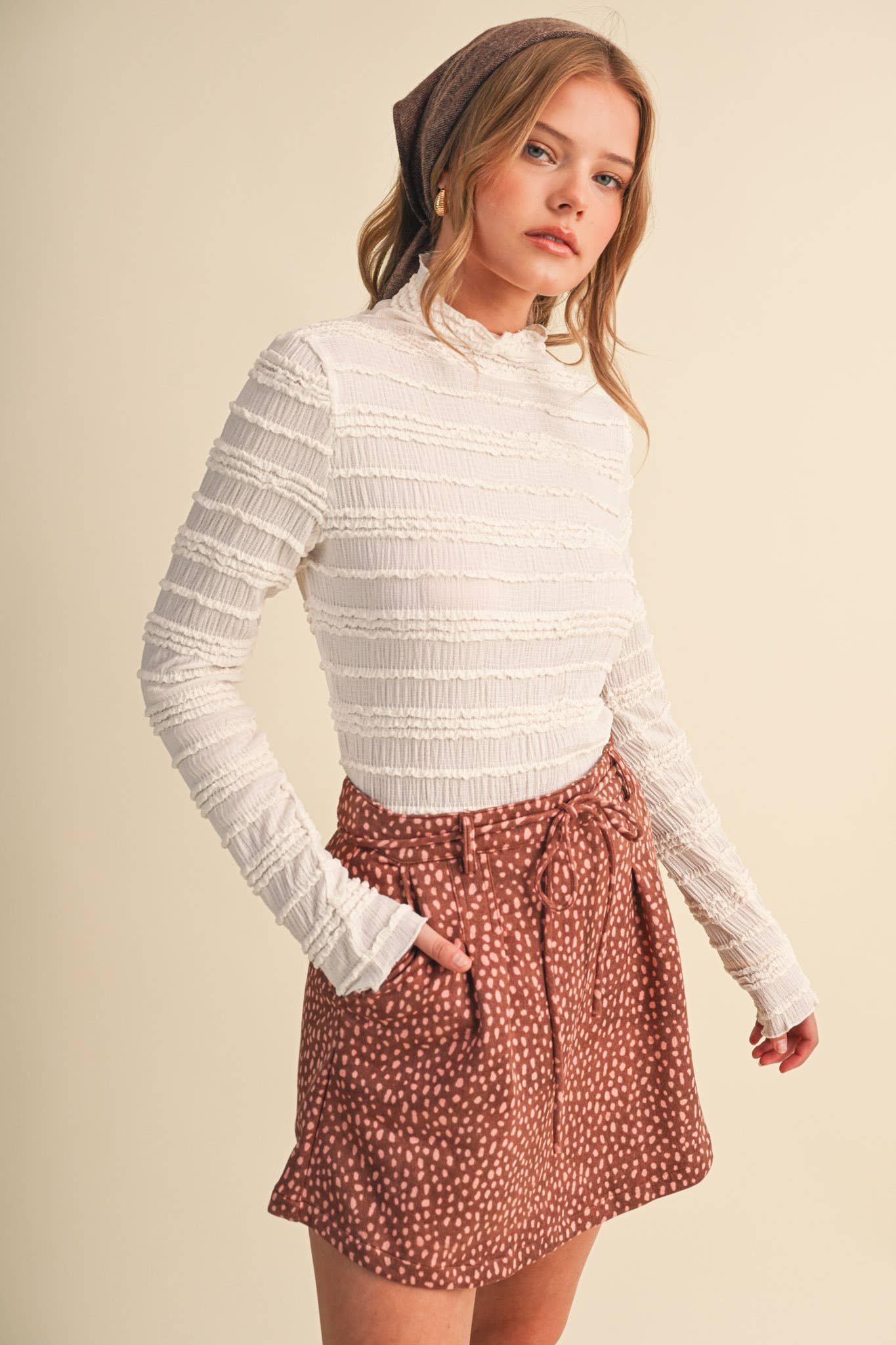 SHIRRED LONG SLEEVE MOCK NECK TOP MTP5407