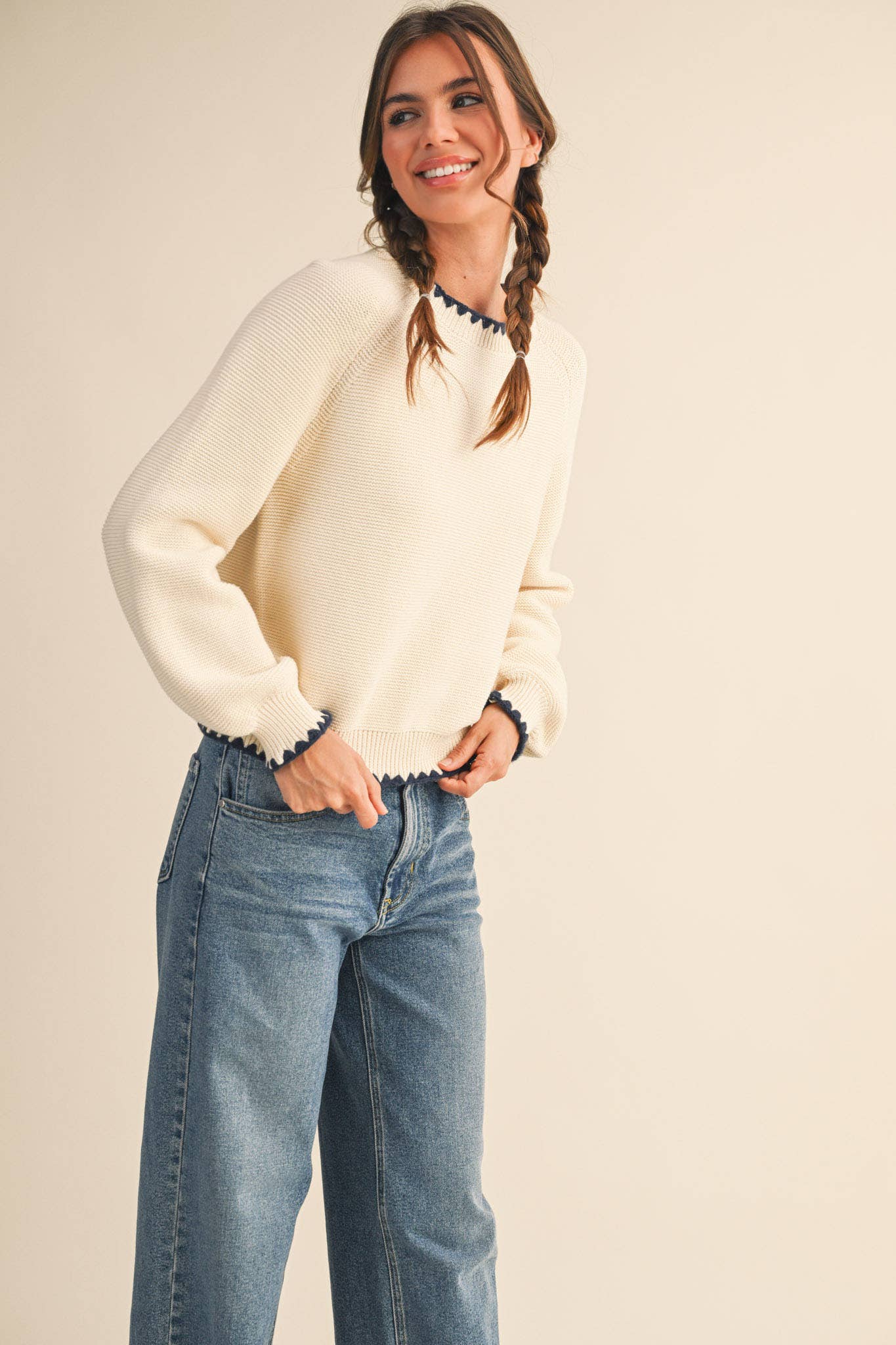 LONG PUFF SLEEVE SWEATER WITH CONTRAST STITCH MSW11083