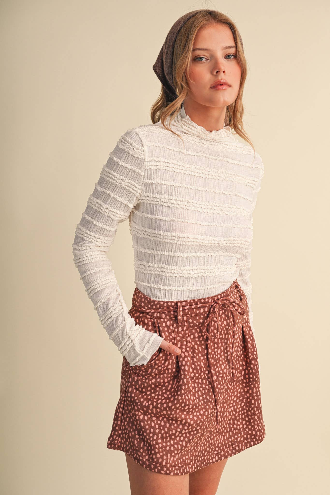 SHIRRED LONG SLEEVE MOCK NECK TOP MTP5407