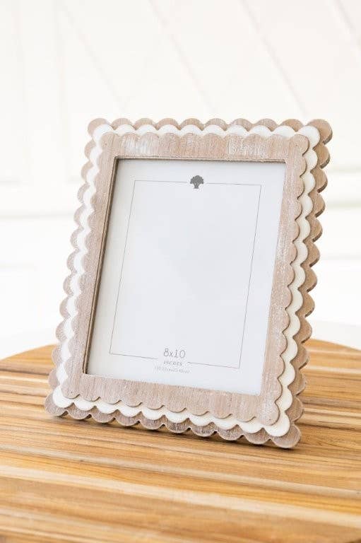 17061 - 12x14 wood scallop photo frame (8x10 pic) natural/wh