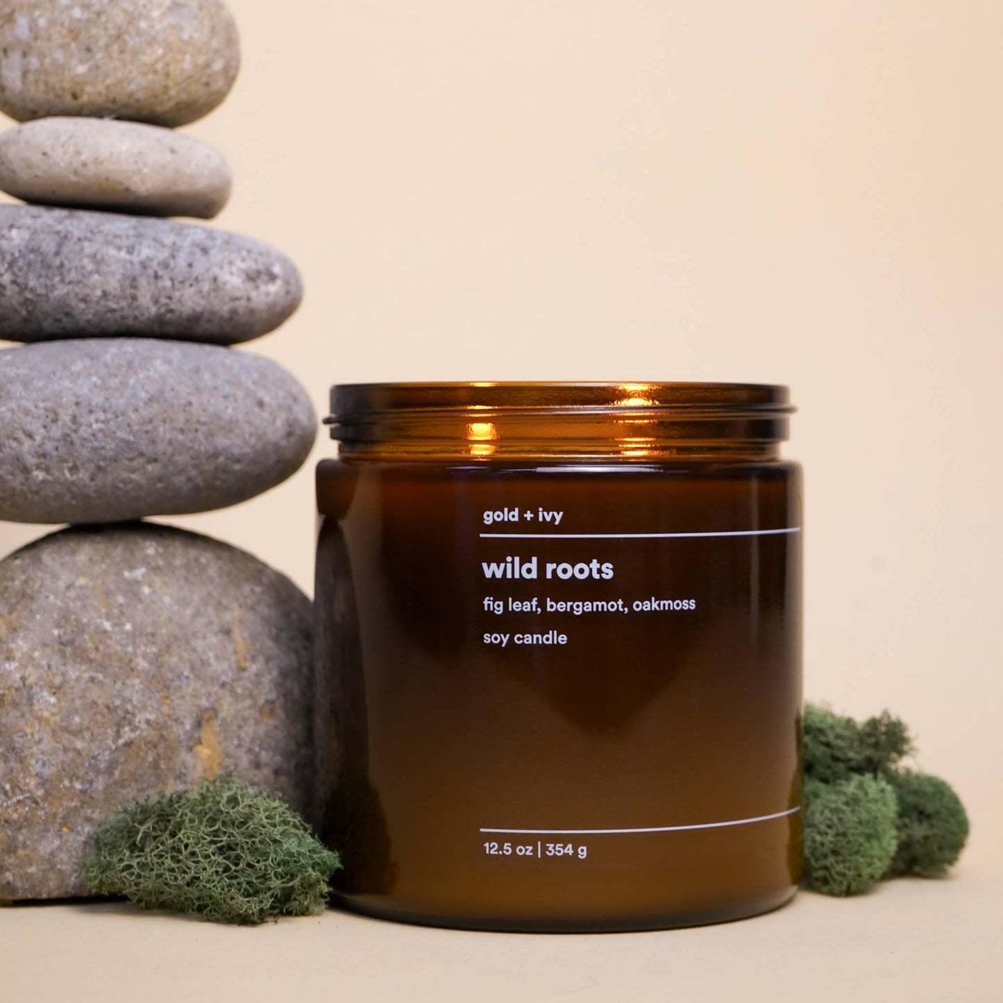 Wild roots soy candle - fig leaf, bergamot, oakmoss