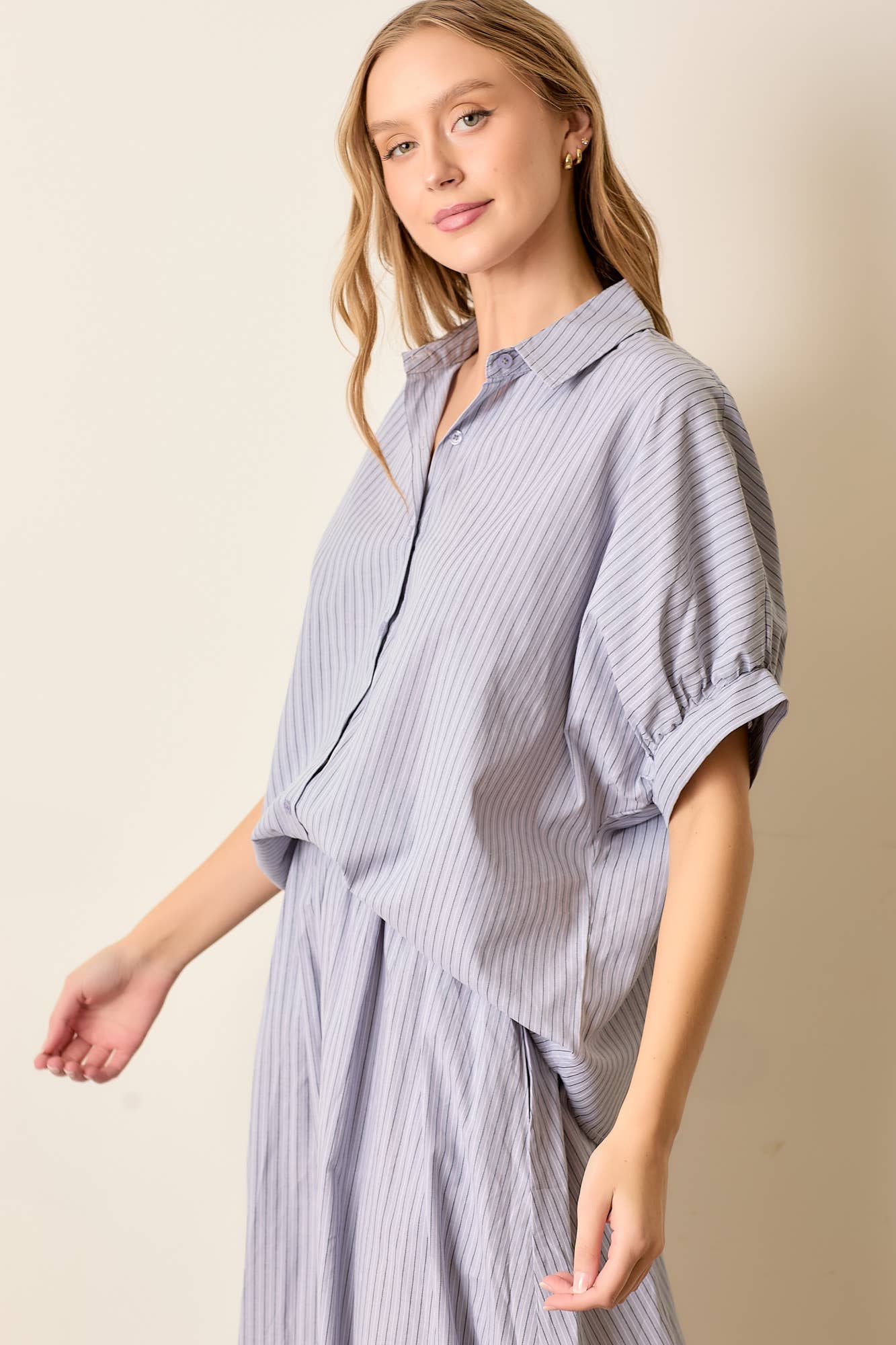 STRIPE BUTTON UP SHIRT