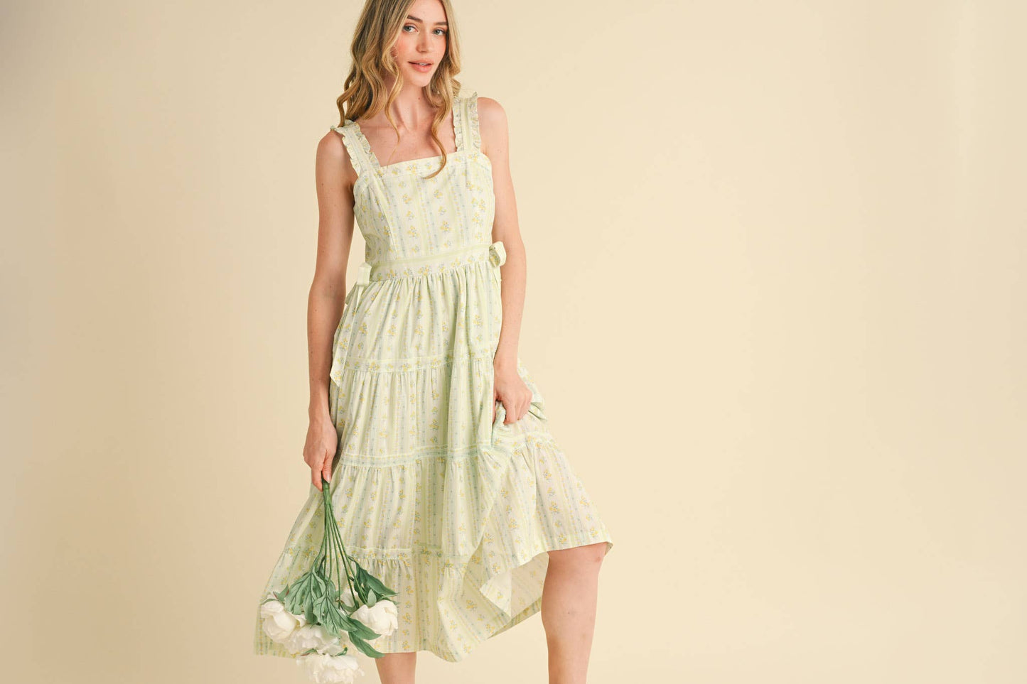 RUFFLED STRAP FLORAL MIDI DRESS WITH SIDE TYING BOWS MDR3586