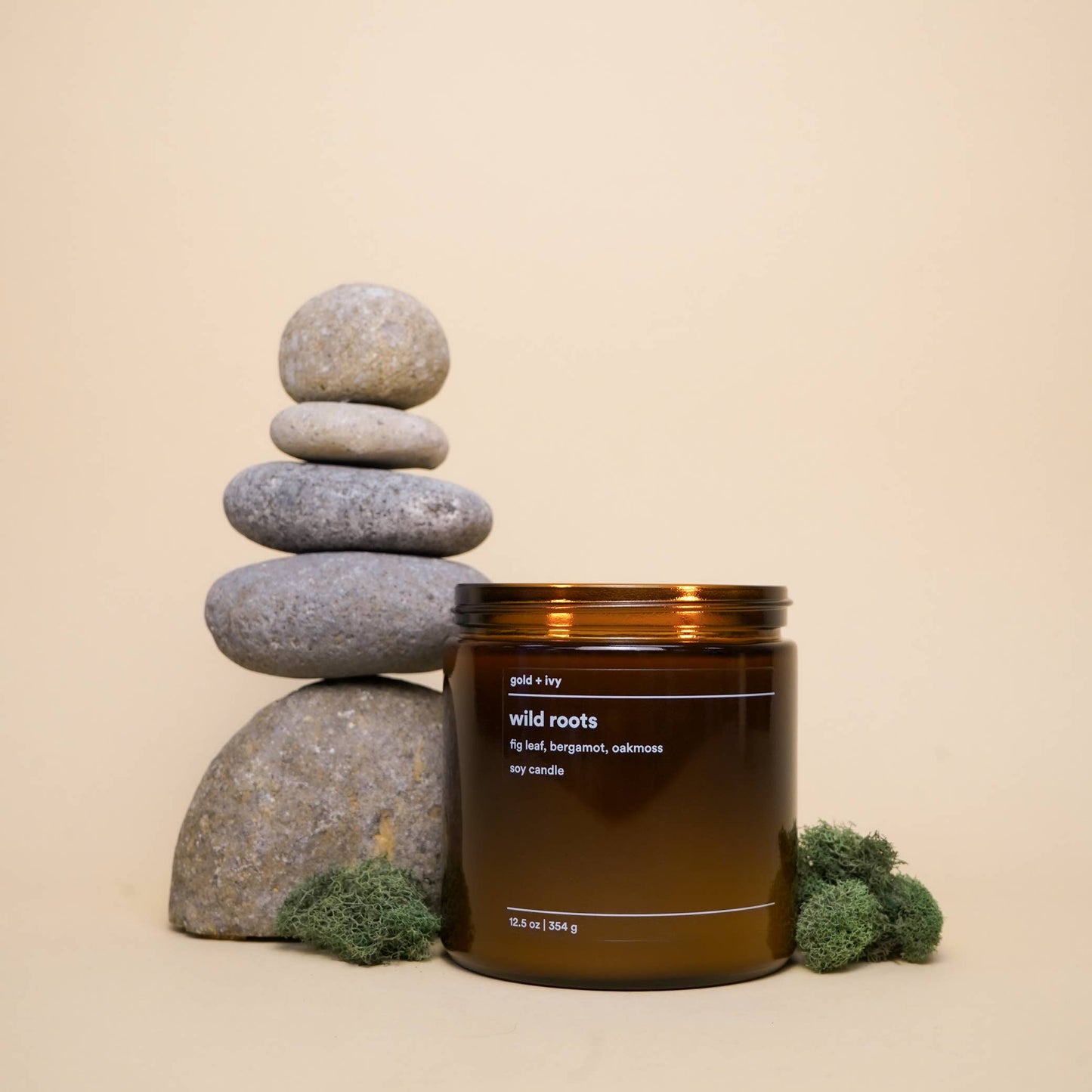 Wild roots soy candle - fig leaf, bergamot, oakmoss