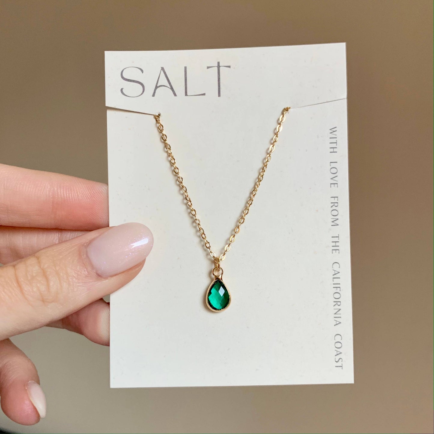 TEAL EMERALD GEM NECKLACE | gold | dainty charm necklace