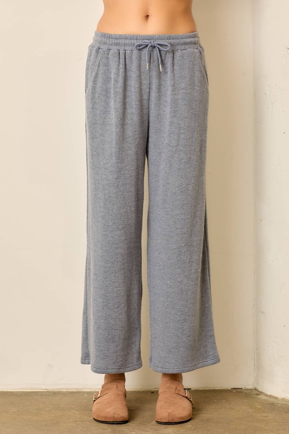 SOFT KNIT ELASTIC WAIST PANT