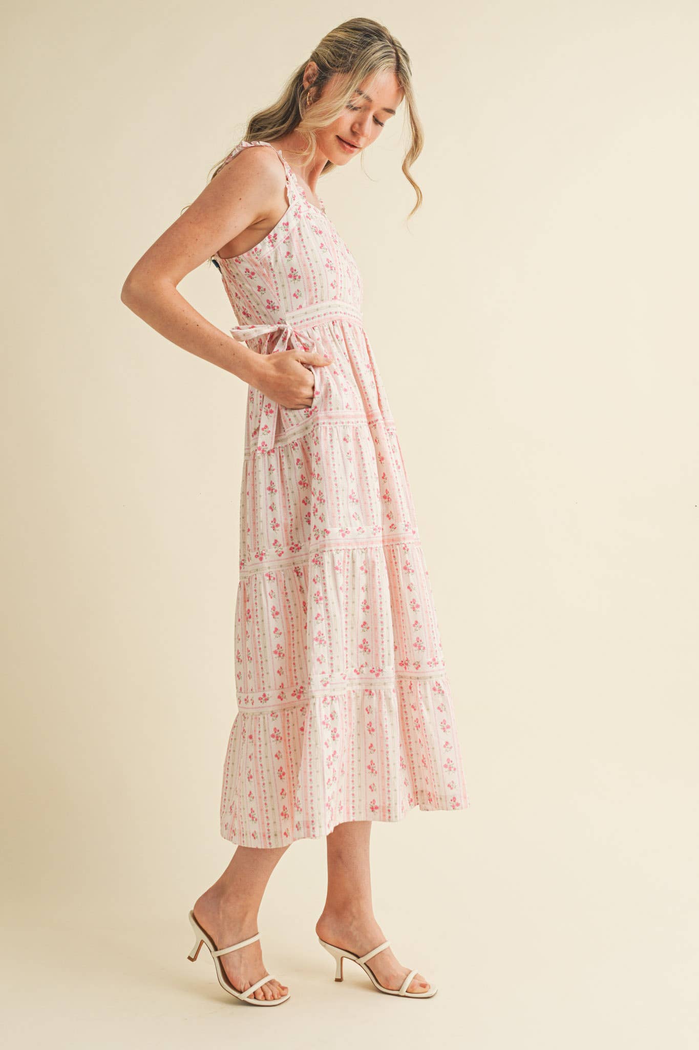 RUFFLED STRAP FLORAL MIDI DRESS WITH SIDE TYING BOWS MDR3586