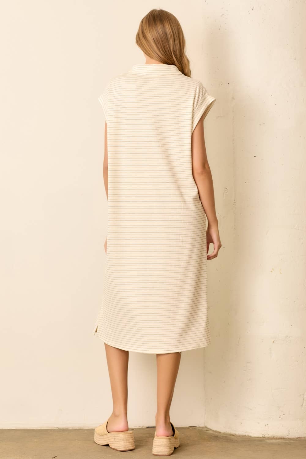 STRIPE COLLAR KNIT DRESS