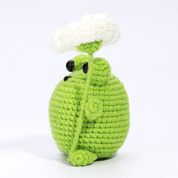 The LOOP Brigade DIY Crochet Kit - Bogart the Frog