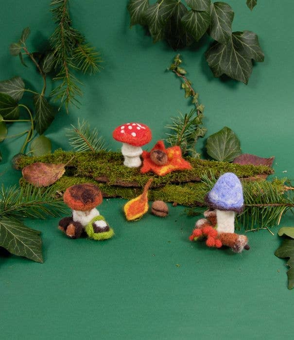 DMC Felt Kit 'Mushroom"