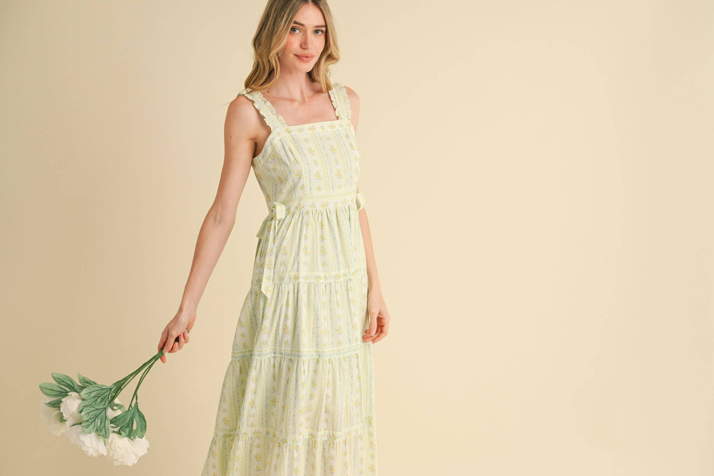 RUFFLED STRAP FLORAL MIDI DRESS WITH SIDE TYING BOWS MDR3586