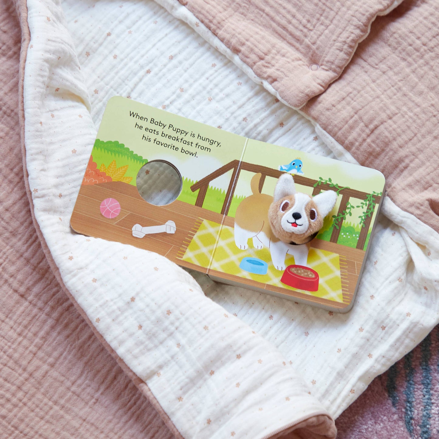 Baby Puppy: Finger Puppet Book