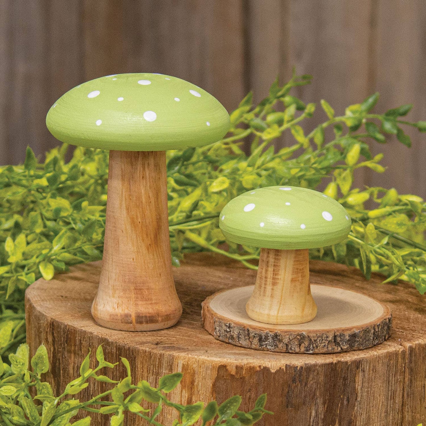 2/Set Green Wooden Mushrooms