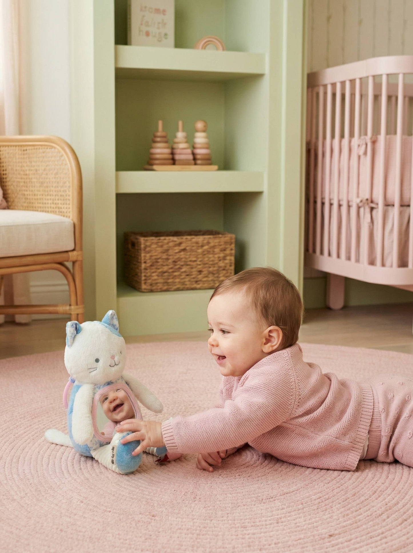 *NEW* Itzy Bitzy Mirror™ Sensory Tummy Time Mirror - Kitty