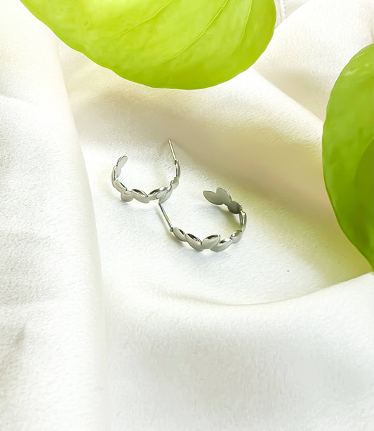 Silver Devil’s Ivy Hoops 