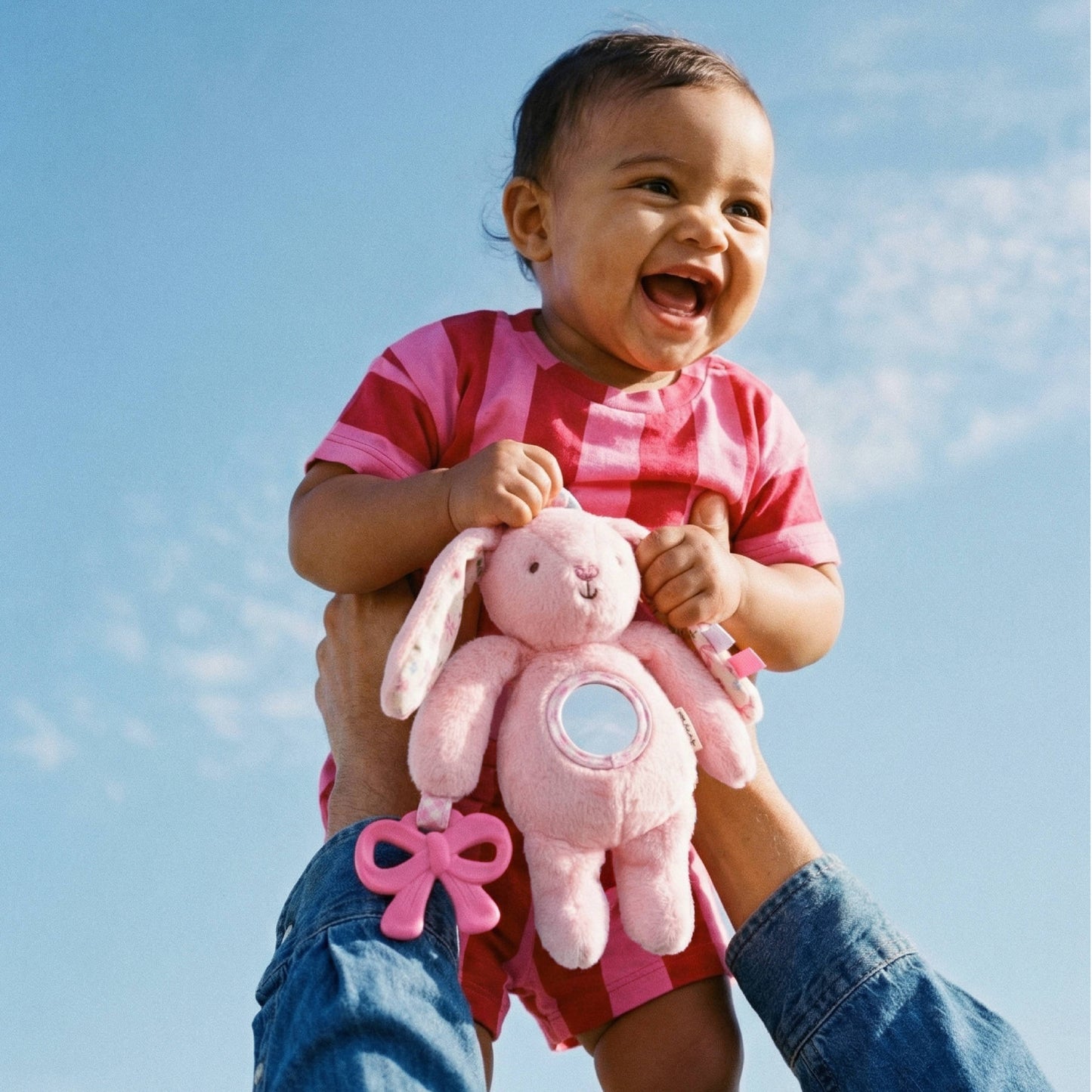 *NEW* Pink Bunny Bitzy Traveler™