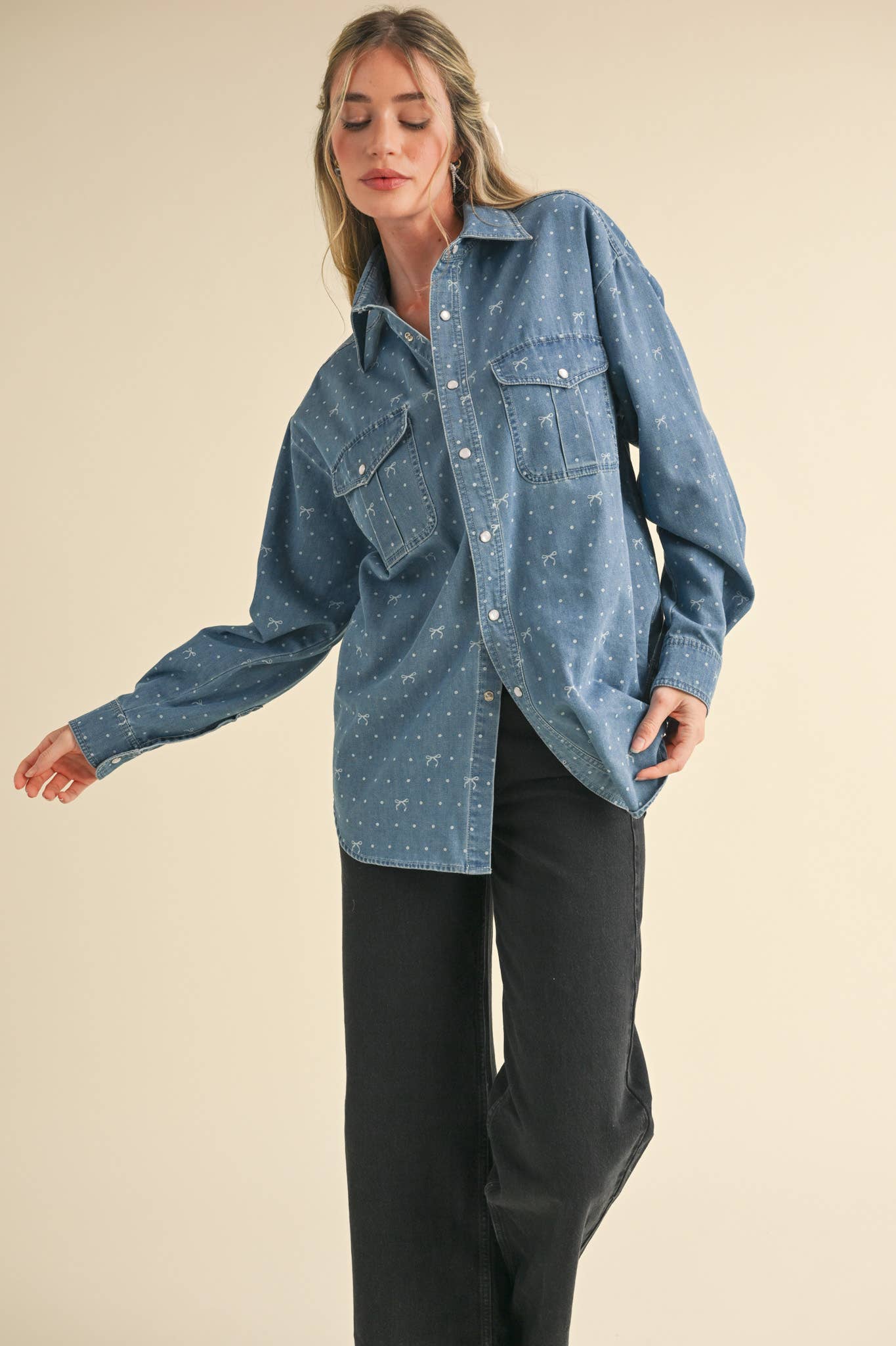 BOW PRINT OVERSIZED DENIM BUTTON DOWN TOP MTP3458
