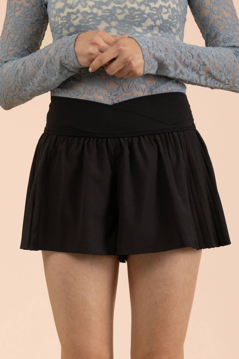 NP70970-Side Pleated Detail Activewear Shorts
