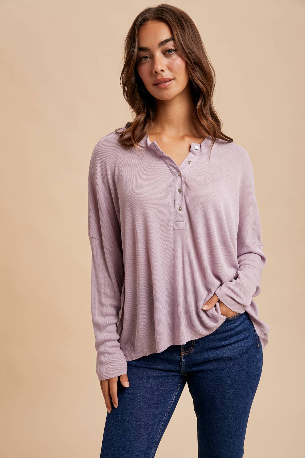 LONG SLEEVE HENLEY TOP WITH RAW EDGE HEM