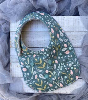Ditzy Floral Bib