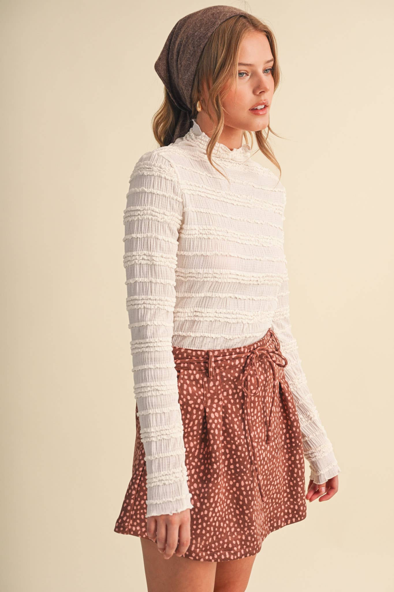 SHIRRED LONG SLEEVE MOCK NECK TOP MTP5407