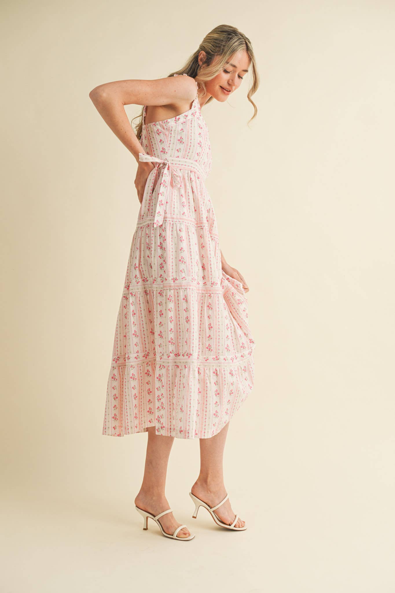 RUFFLED STRAP FLORAL MIDI DRESS WITH SIDE TYING BOWS MDR3586