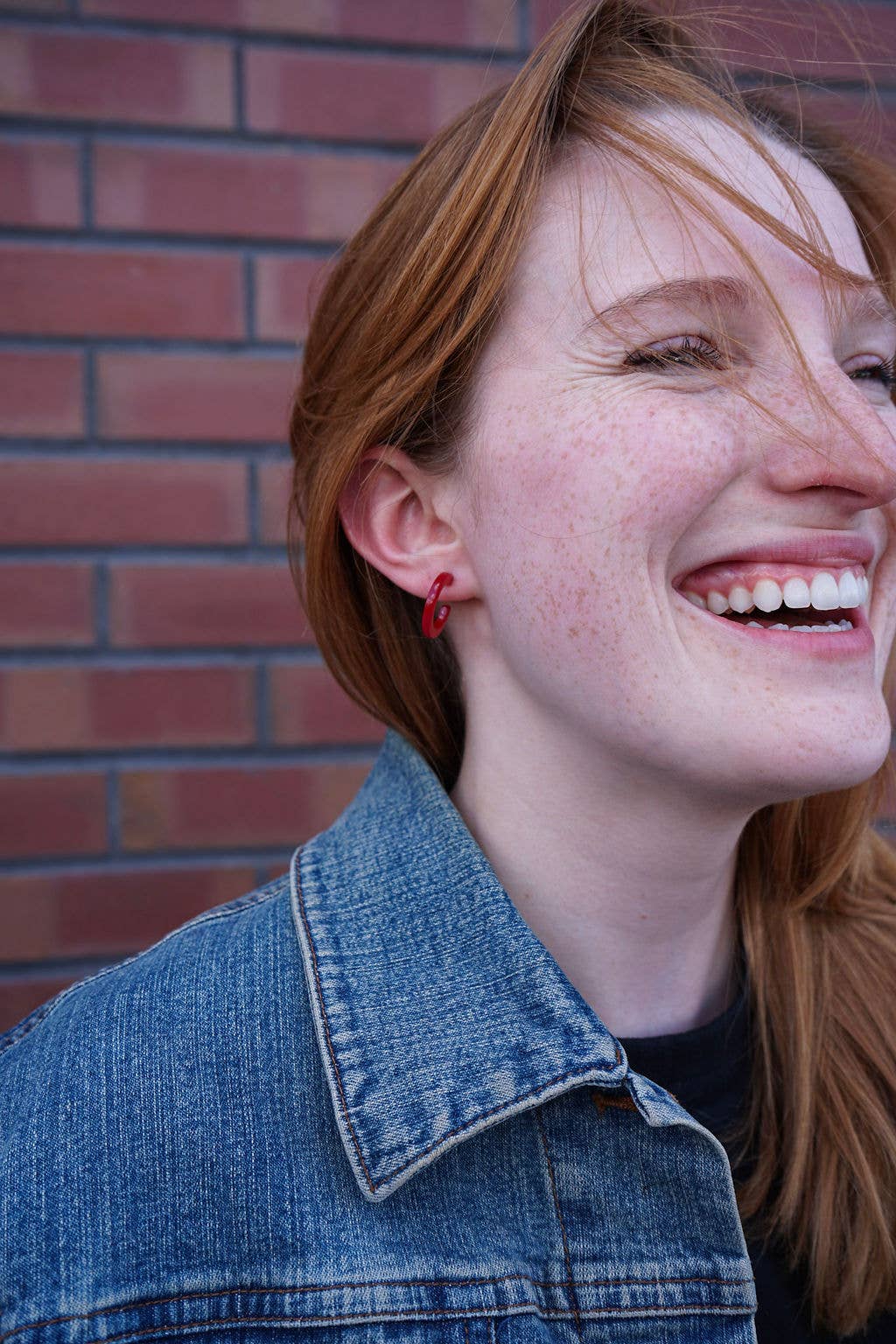 Micro Cam Mini Hoops - Scarlet // Jewelry, Earrings, Fall